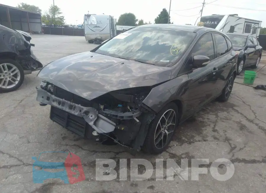 1FADP3M24HL308086 Photo# 2