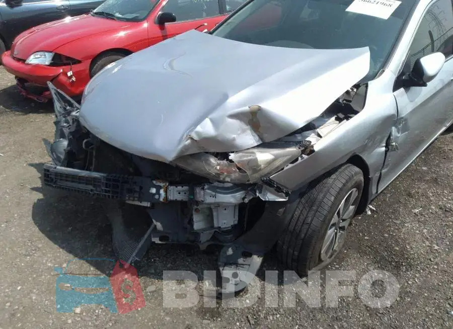 1HGCR2F32DA018307 Photo# 6