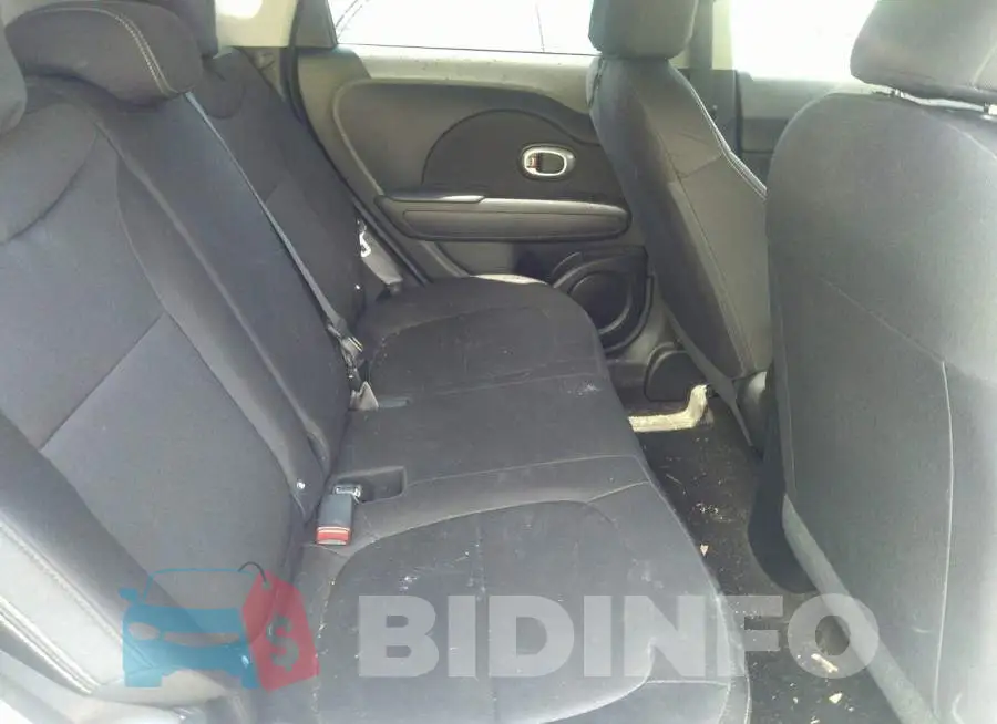 KNDJN2A22F7228972 Photo# 8
