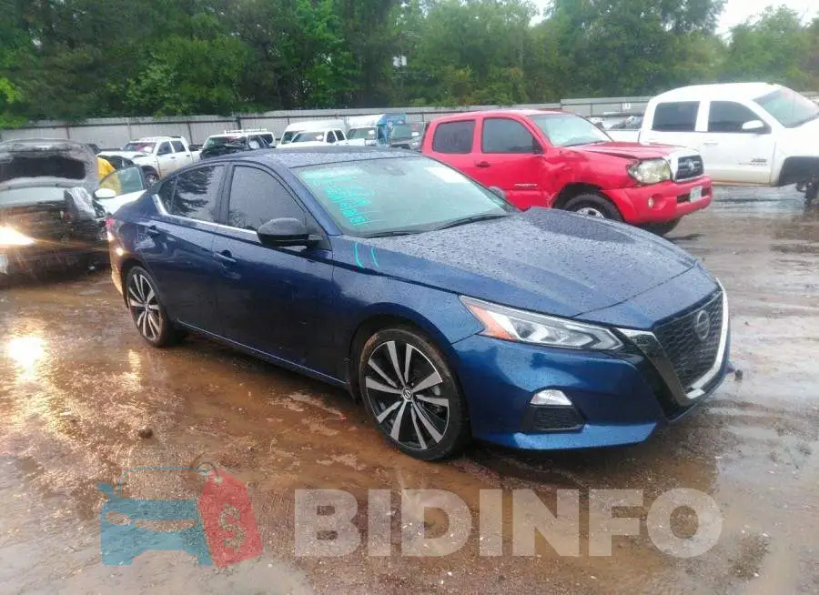 1N4BL4CV6MN349063 Photo# 1