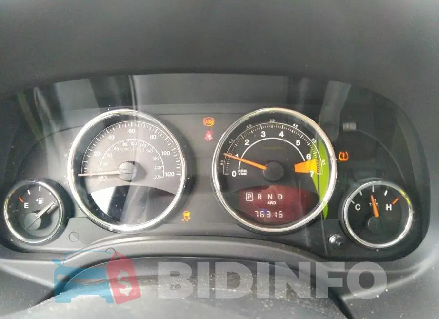 1C4NJDEB4GD697387 Photo# 7
