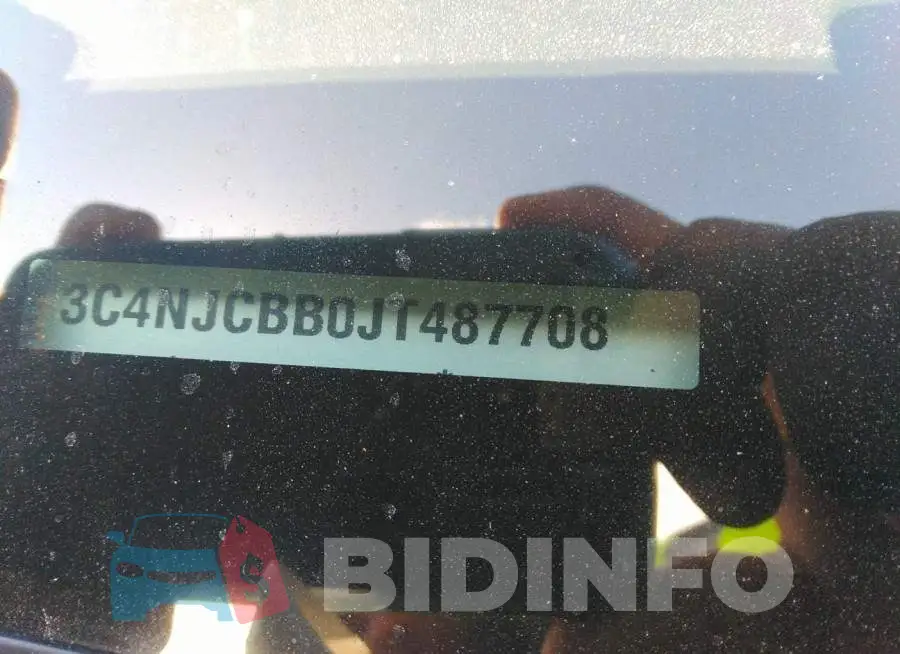 3C4NJCBB0JT487708 Photo# 9