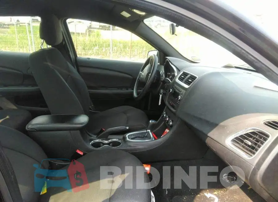 1C3CDZAB3DN685100 Photo# 5
