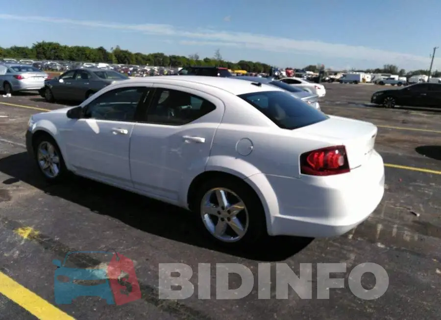 1C3CDZAB4DN720551 Photo# 3