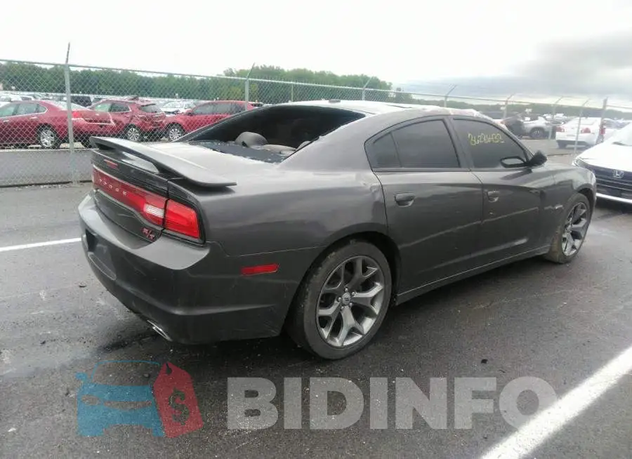 2C3CDXCT2DH652530 Photo# 4