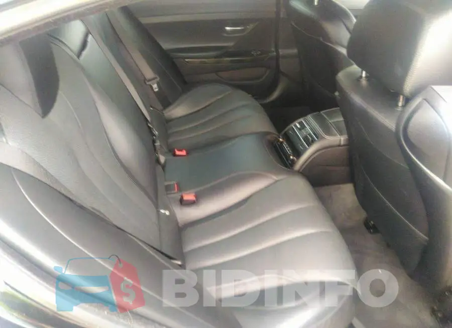 WBA6B2C53FD130098 Photo# 8