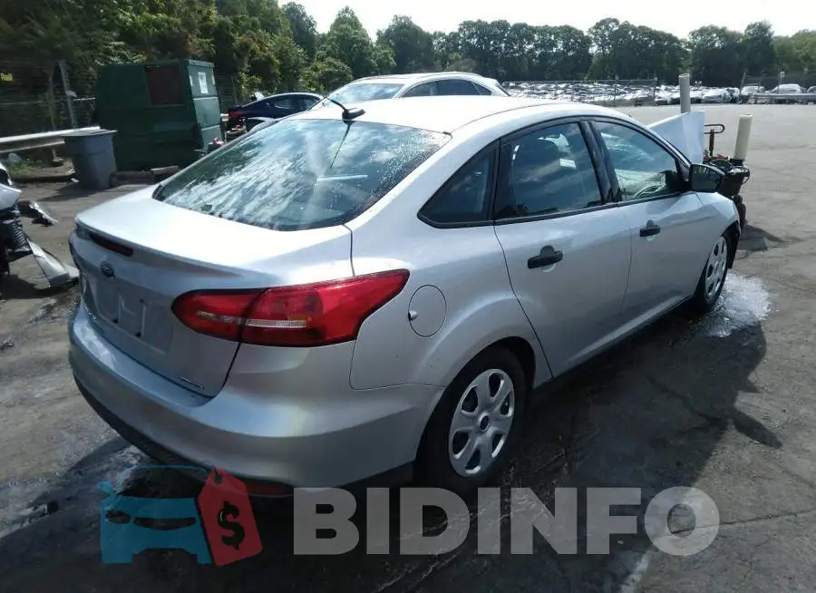 1FADP3E23GL241221 Photo# 4