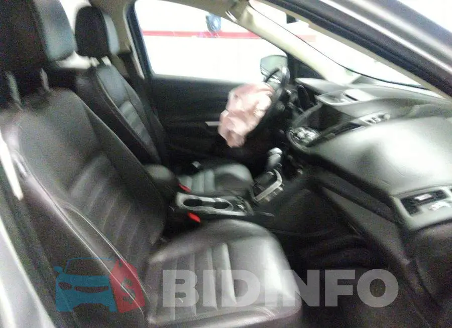 1FMCU0J93EUB60108 Photo# 5