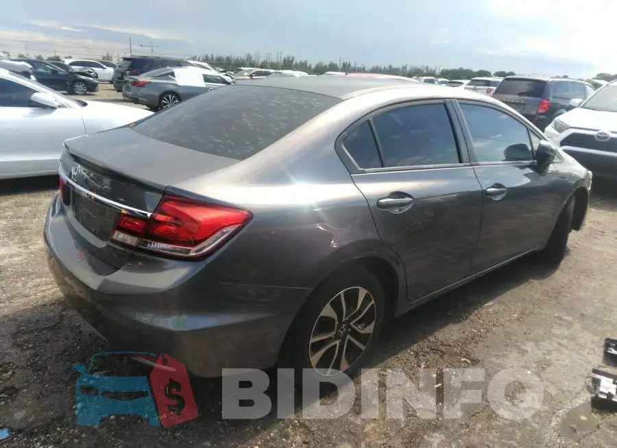 19XFB2F82FE102820 Photo# 4