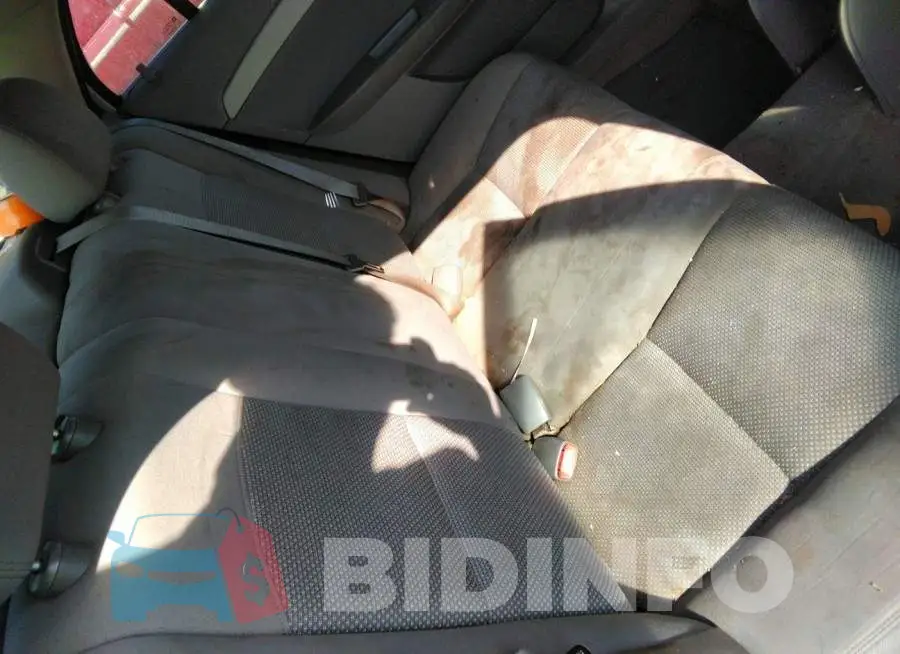 1G1ZB5E14BF170645 Photo# 8