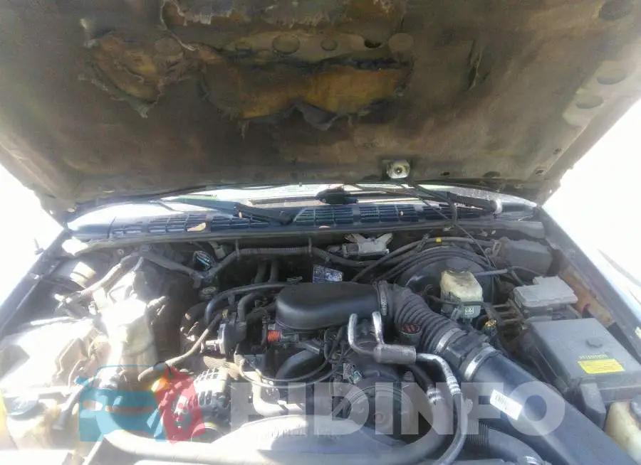 1GCDT13W72K117645 Photo# 10