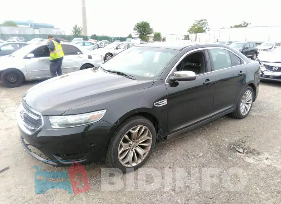 1FAHP2F89DG202541 Photo# 2