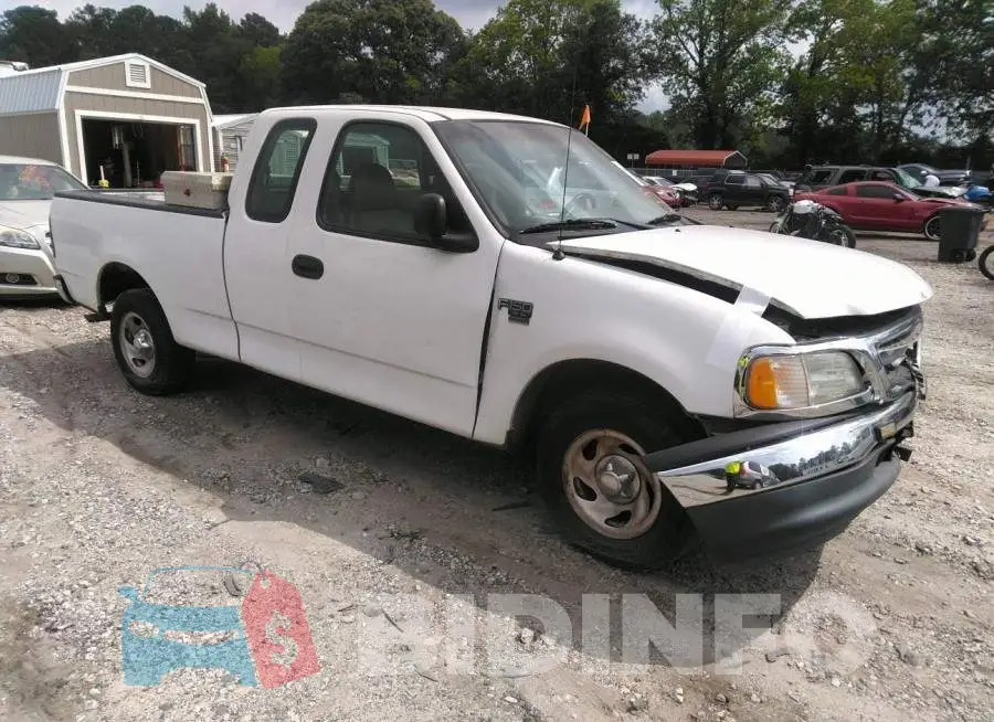 1FTRX17W2YNB65260 Photo# 1