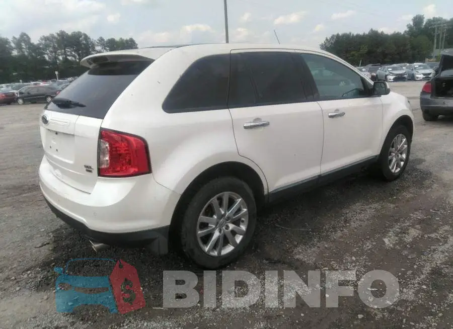2FMDK4JCXBBB28982 Photo# 4