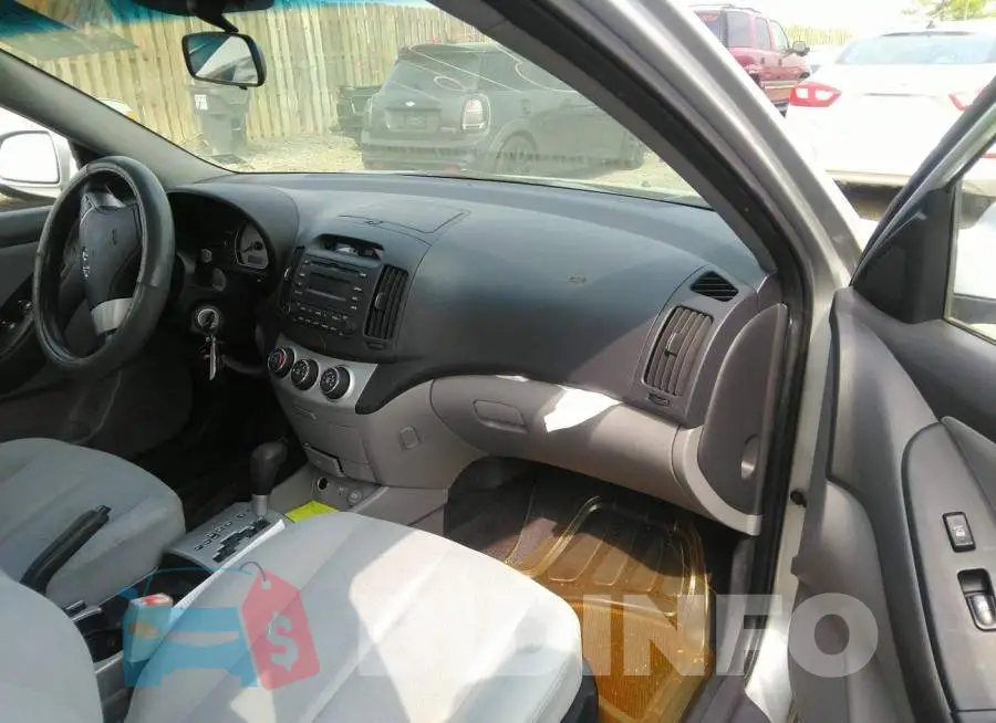 KMHDU46D98U489778 Photo# 5