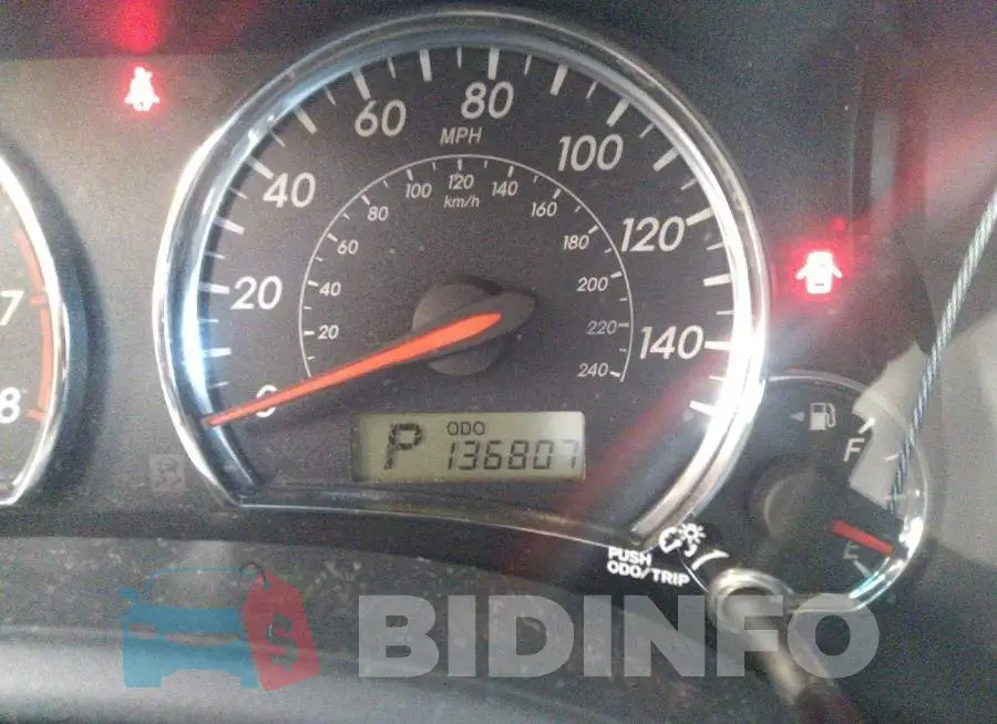 2T1BU4EE9BC596050 Photo# 7