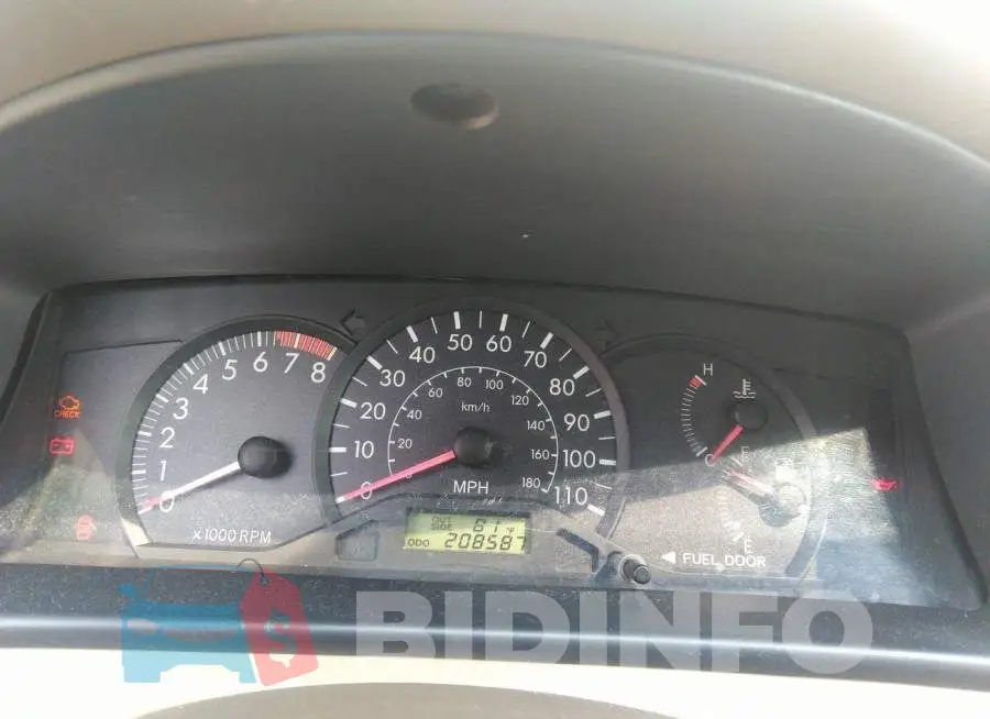 JTDBR32E670112594 Photo# 7