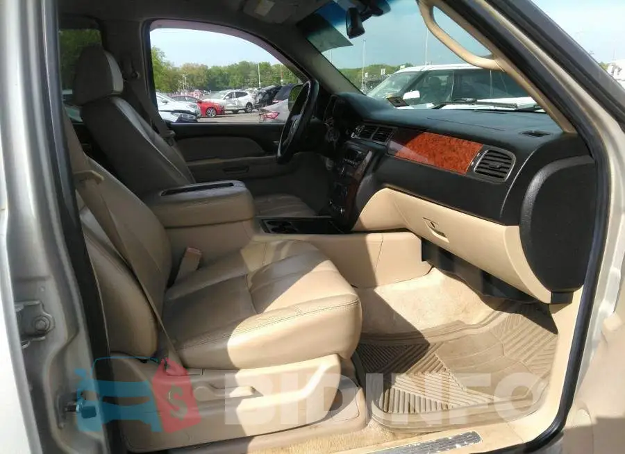 1GNEK13067R116723 Photo# 5