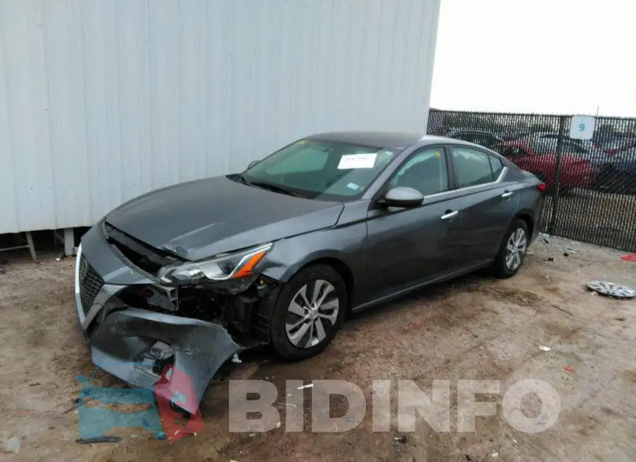 1N4BL4BVXLC211084 Photo# 2