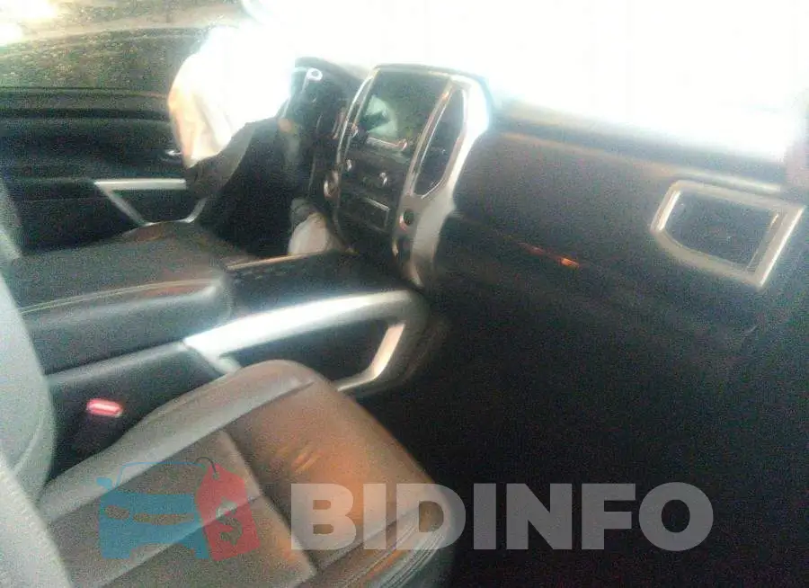 1N6AA1CFXMN502687 Photo# 5