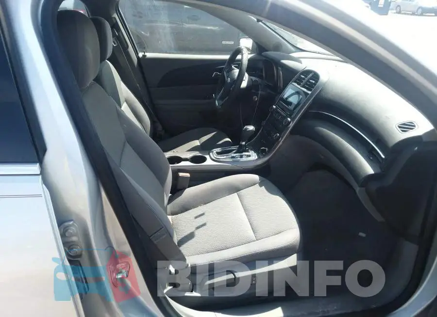 1G11B5SA7DF160227 Photo# 5