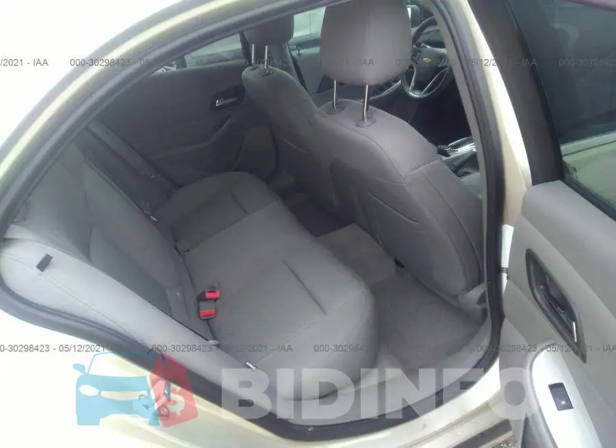 1G11B5SL9FF217113 Photo# 8