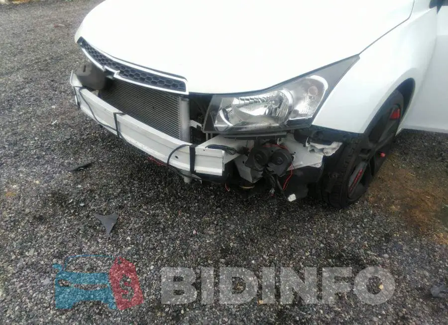 1G1PH5SC2C7203939 Photo# 6
