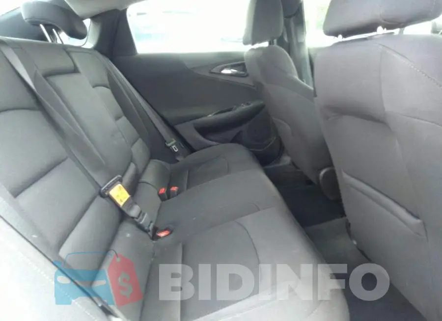 1G1ZB5ST4HF290542 Photo# 8