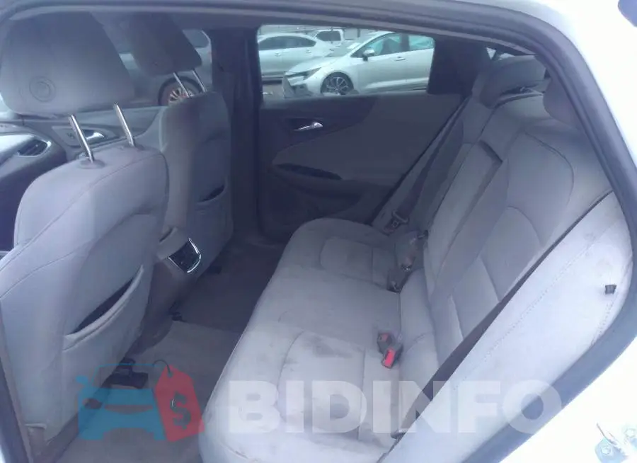 1G1ZD5ST4LF076038 Photo# 8