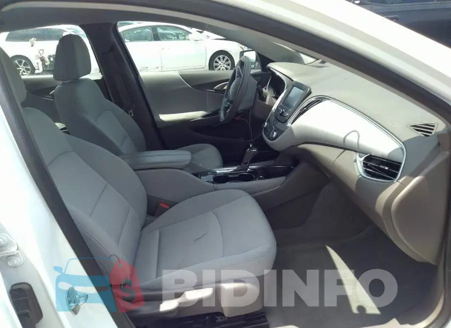 1G1ZD5ST9JF123724 Photo# 5