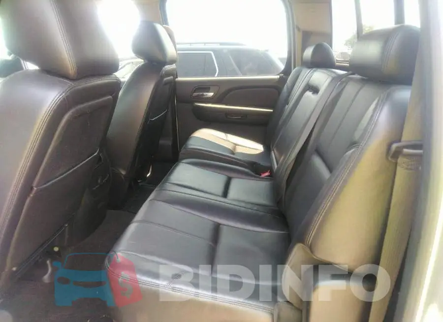 1GC1KYE80DF141553 Photo# 8