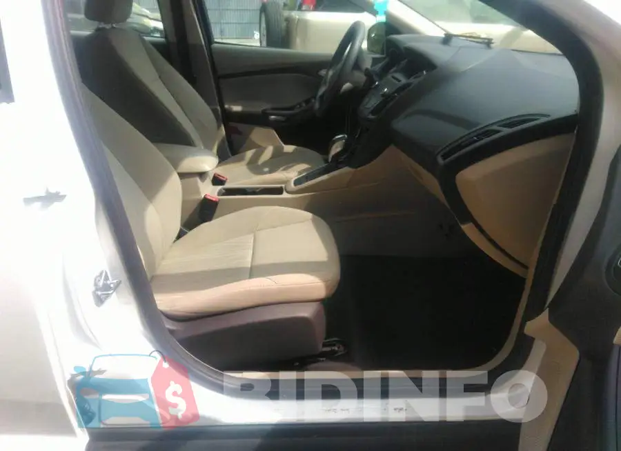 1FADP3F2XGL296862 Photo# 5
