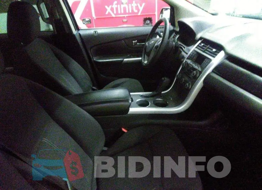 2FMDK4GC6DBA44779 Photo# 5