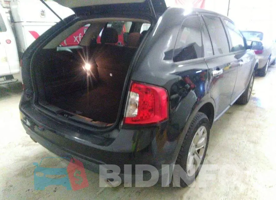 2FMDK4GC6DBA44779 Photo# 4