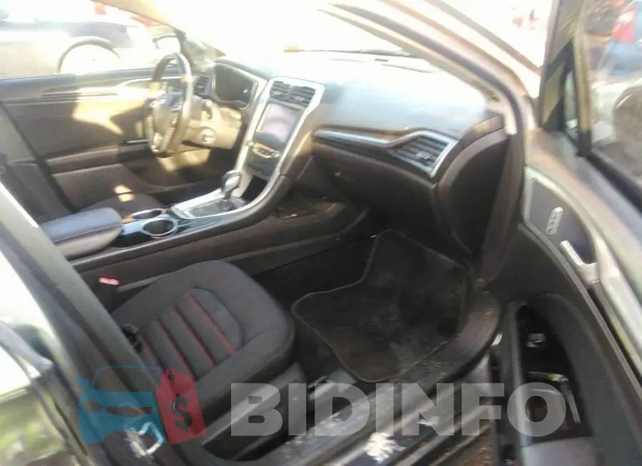 3FA6P0HR2DR259285 Photo# 5