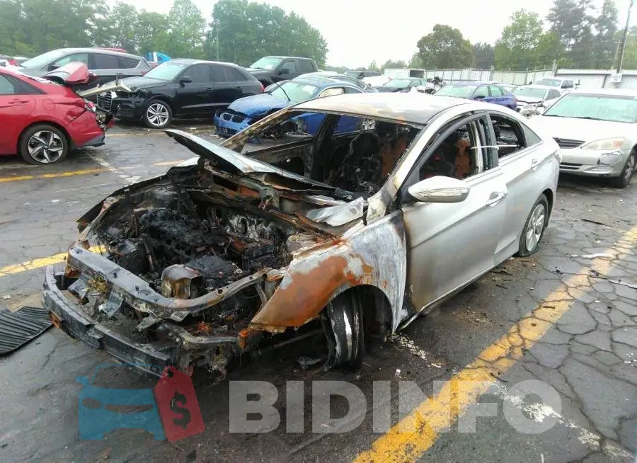 KMHEC4A41FA137212 Photo# 2
