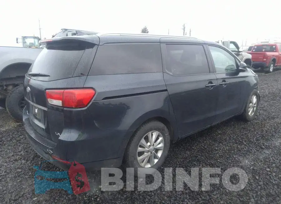 KNDMB5C19F6061348 Photo# 4