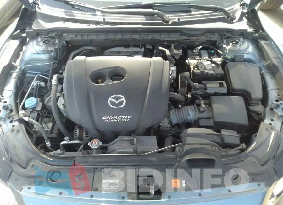 JM1GL1VM4J1315211 Photo# 10