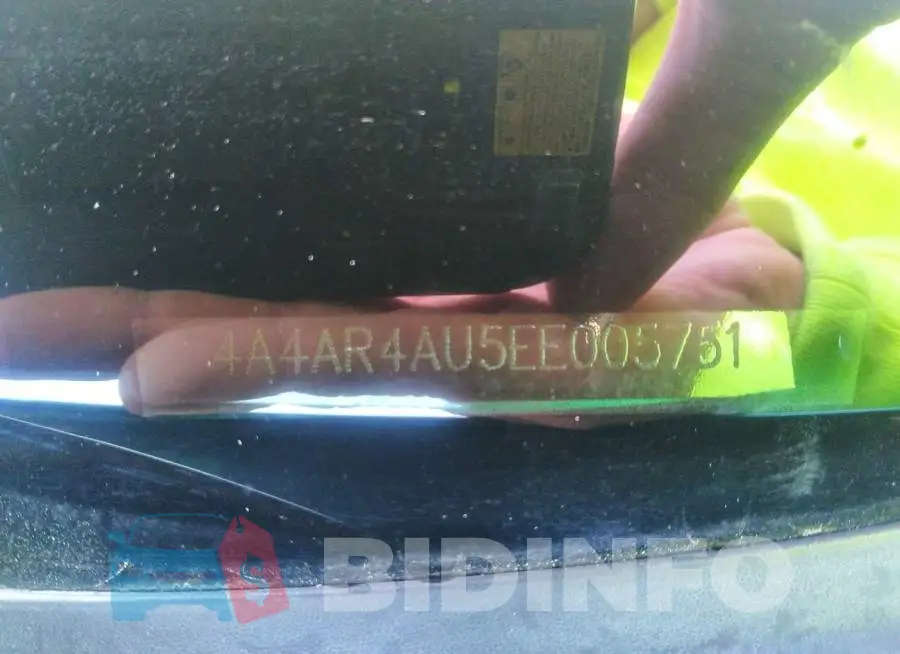 4A4AR4AU5EE005751 Photo# 9