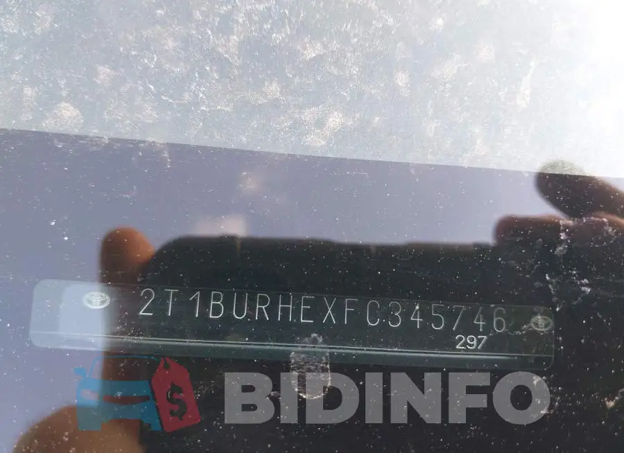 2T1BURHEXFC345746 Photo# 9