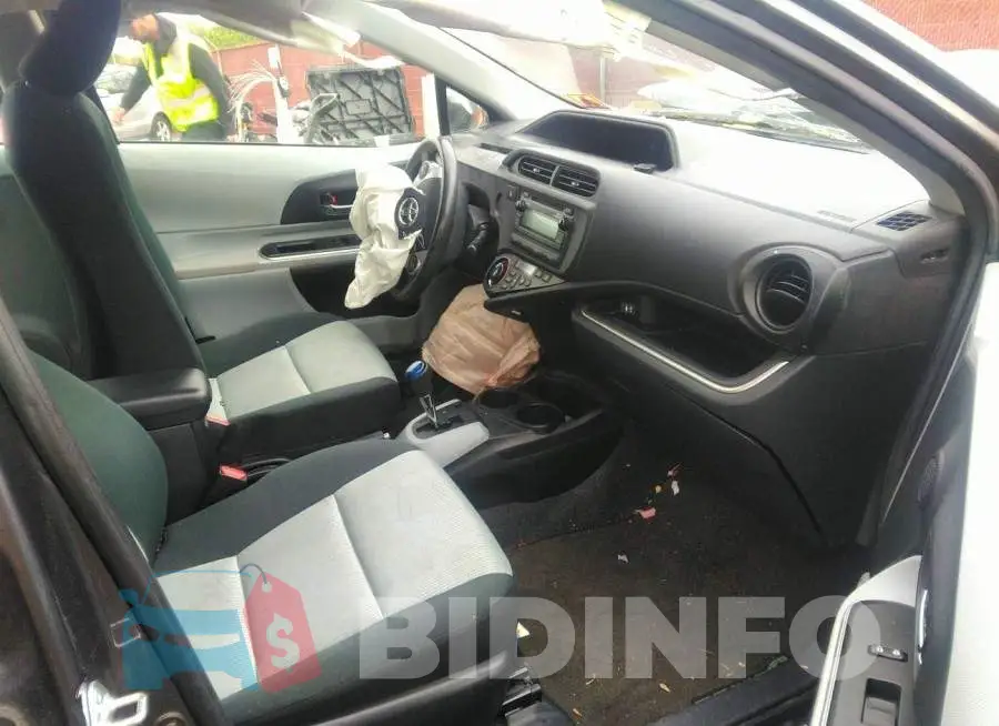 JTDKDTB36E1568390 Photo# 5