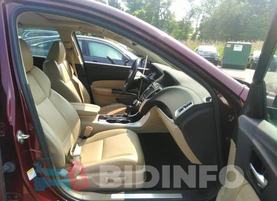 19UUB1F56FA016695 Photo# 5
