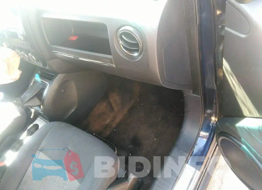 1C4NJPBAXGD731345 Photo# 5