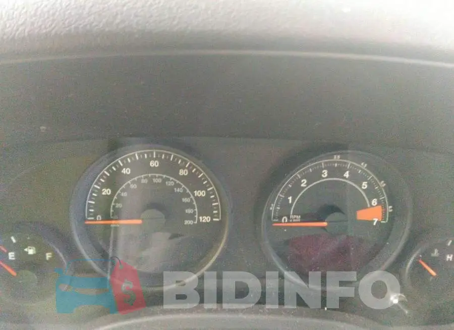1C4NJRFB6ED659054 Photo# 7