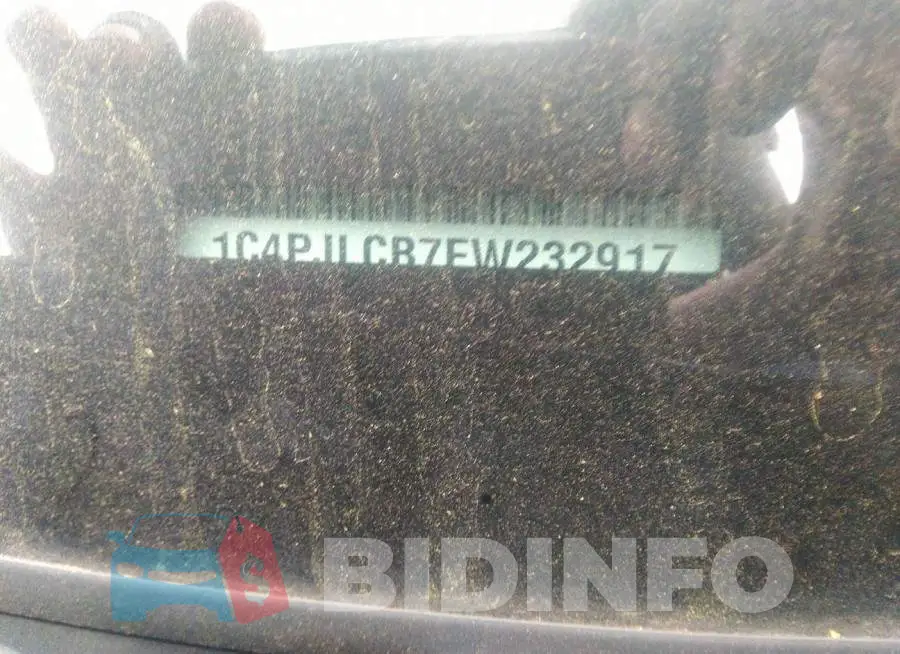 1C4PJLCB7EW232917 Photo# 9
