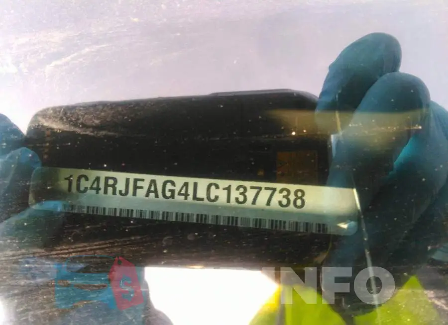 1C4RJFAG4LC137738 Photo# 9