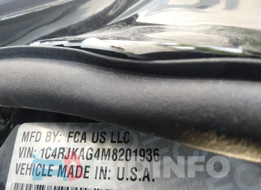 1C4RJKAG4M8201936 Photo# 9