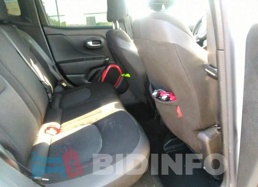 ZACCJBCT1FPB30562 Photo# 8