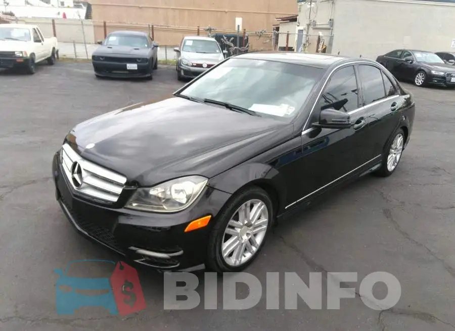 WDDGF4HB0EA953521 Photo# 2