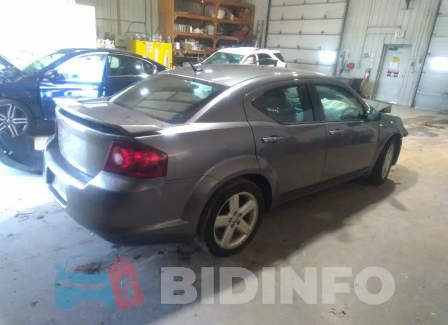 1C3CDZAB9DN566189 Photo# 4
